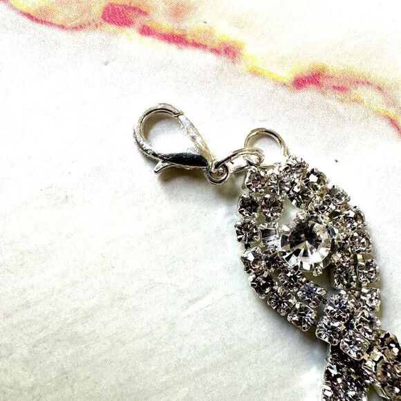 Faux Diamond bracelet - Picture 5 of 7